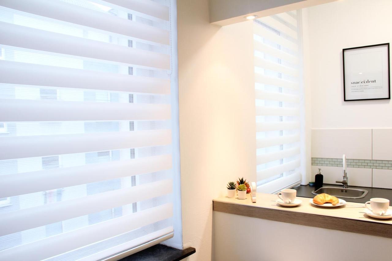 Secret Hideaways Cozystudio Superior Apartments Mit Wifi L 450M Bis Uni L Messe L Flughafen L Zoo Duisburg Exterior foto